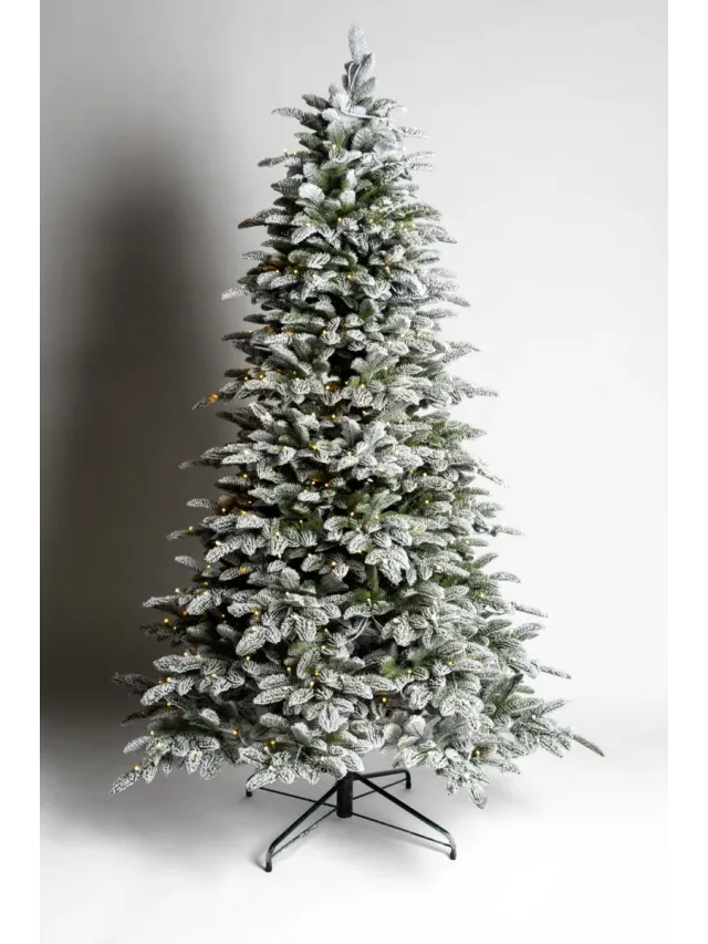 Brad artificial Euforia Light Snow 200 cm QC473, 850 Ramuri 2D + 3D PE, Circumferinta Bazei 283 cm